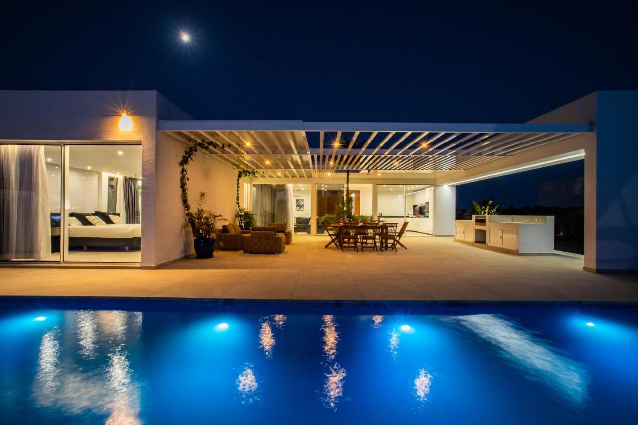 Golf Palms Villa Costa Teguise Exterior foto